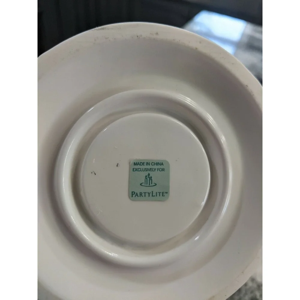 Partylite White Teapot Replacement Aroma Wax Melt Warmer NO LID Farmhouse - Picture 4 of 5